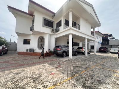 Nicely Furnished 3 Bedroom Apartment, Lekki Phase 1, Lekki, Lagos, Flat / Apartment for Rent