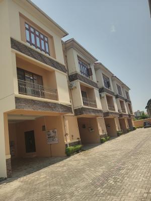 Distress 4 Bedrooms Terrace House Osapa London Lekki, Osapa London, Lekki, Lagos, Terraced Duplex for Sale