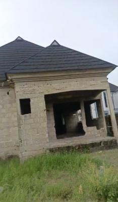 Lucky London Ending in Osubi, Delta State. 4 Bedroom and 2 Bedroom Apa, Osubi Lucky London, Warri, Delta, Block of Flats for Sale