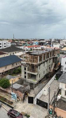 The Most Spacious 3bedroom Apartment with Elevator and a Bq, The Most Spacious 3bedroom Apartment with Elevator and a Bq, Lekki Phase 1, Lekki, Lagos, Flat / Apartment for Sale