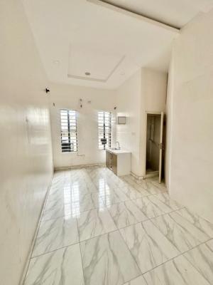 a Studio Apartment, Ikota G.r.a, Lekki, Lagos, Flat / Apartment for Rent