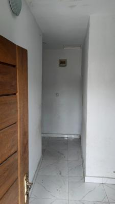 Nicely Built Room and Parlour in a Secured Estate, Jehovah Witness Estate, Bogije, Ibeju Lekki, Lagos, Mini Flat (room and Parlour) for Rent