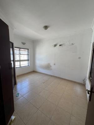 Self Contain, Burdillion Court, Chevron, Lekki Expressway, Lekki, Lagos, Self Contain (single Rooms) for Rent