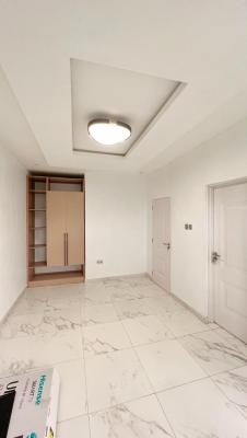 a Well Maintained Single Room in a 2 Bedroom Apartment, Lekki Garden, Ikate, Lekki, Lagos, Self Contain (single Rooms) for Rent