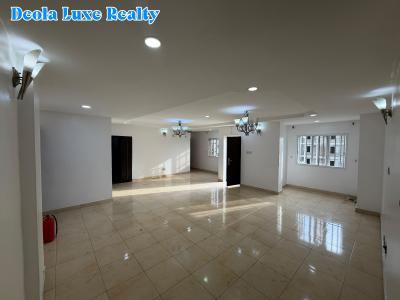 a Well Maintained 3 Bedroom in a Fully Serviced Estate with a Bq, Close to Four Point Hotel, Oniru, Victoria Island (vi), Lagos, Flat / Apartment for Rent