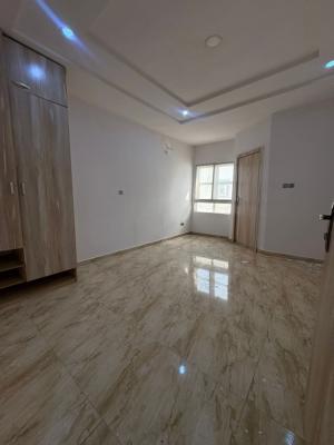 Semi Master Bedroom, Orchid Lekki Royal Pine Estate, Lekki, Lagos, Flat / Apartment for Rent