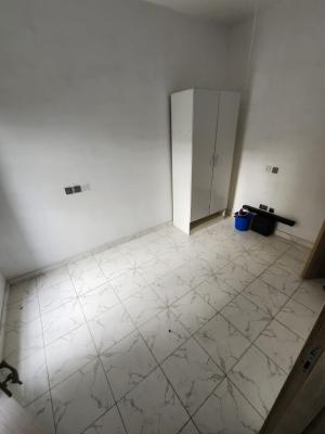Big Room Upstairs, Gra, Ikota, Lekki, Lagos, Flat / Apartment for Rent