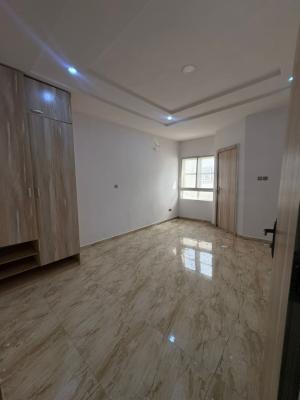 Massive Semi Master Room in a Duplex Shared Apt, Royal Pine Estate Orchid Road Lekki, Lekki, Lagos, Self Contain (single Rooms) for Rent