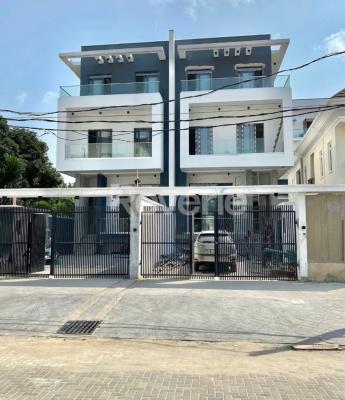 5 Bedroom Semi Detached Duplex, Lekki Phase 1, Lekki, Lagos, House for Sale