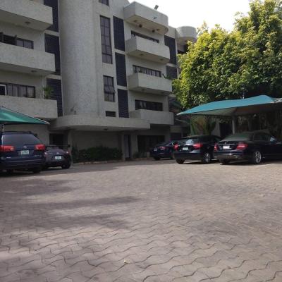 Serviced and Spacious 3 Bedrooms Apartment with a Room Bq, Maitama District, Abuja, Flat / Apartment for Rent