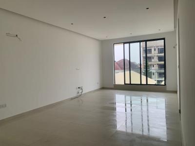 Luxury 2-Bedroom Furnished Apartment with BQ — Lekki Phase 1, Lekki, Lagos