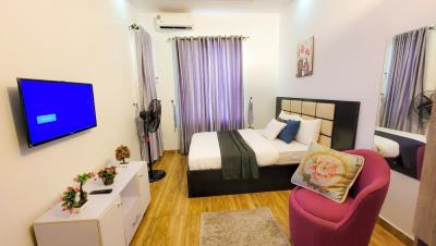 Magnificently Furnished 3 Bedroom, Orchid Road, Lekki, Lagos, Flat / Apartment Short Let
