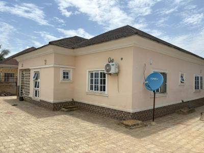 Luxury 3 Bedroom Bungalow with Excellent Facilities in Lugbe -abuja, Lugbe District. Abuja - Nigeria., Fha (f.h.a), Lugbe District, Abuja, Detached Bungalow for Sale