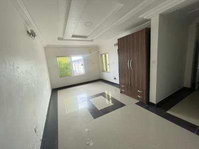 Spacious Studio Apartment in a Secure Estate, New Horizon., Lekki Phase 1, Lekki, Lagos, Self Contain (single Rooms) for Rent