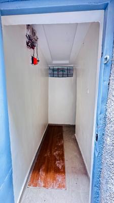 1bedroom Apartment  Location Apo Mechanic  1.6million Refundable C, Apo Resettlement, Apo, Abuja, Flat / Apartment for Rent