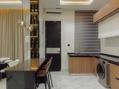 Newly Furnished Apartment, Lekki Phase 1, Lekki, Lagos, Flat / Apartment Short Let
