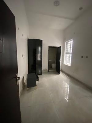 Luxury Standard Room Shared Apartment, Chevron , in a Secured Flood Free Estate, Lekki, Lagos, Self Contain (single Rooms) for Rent