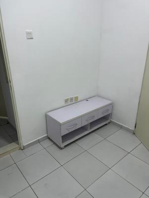 Standard Serviced Mini Flat in Lekki Phase 0ne, Off Omorere Jonathon, Lekki Phase 1, Lekki, Lagos, Flat / Apartment for Rent