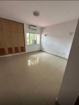 Luxury 3 Bedroom Apartment in a Prime Estate, Old Ikoyi, Ikoyi, Lagos, Flat / Apartment for Sale