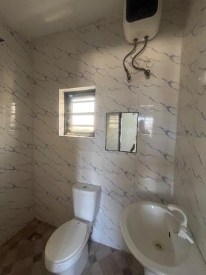 2bedroom Flat, Newton Estate, Ogombo, Ajah, Lagos, Flat / Apartment for Rent