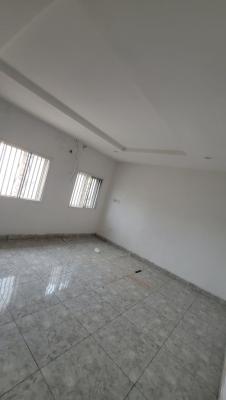 Standard Newly Refurbished Three(3) Bedrooms Apartment!, Ivm Haruna Street,  Utako Abuja., Utako, Abuja, Flat / Apartment for Rent