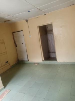 Room Self, Ijesha Surulere, Surulere, Lagos, Self Contain (single Rooms) for Rent