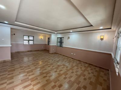 Lovely 2 Bedroom Flat on The Ground Floor in a Prime Location, Wuse 2, Abuja, Flat / Apartment for Rent