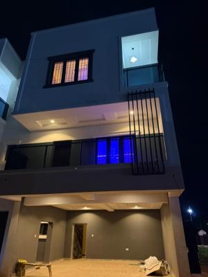 Luxury 3-bedroom Penthouse Duplex + Bq, Guzape District, Abuja, Detached Duplex for Sale