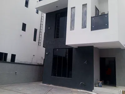 Well Built 5 Bedroom Fully Detached Duplex — Ikeja, Lagos