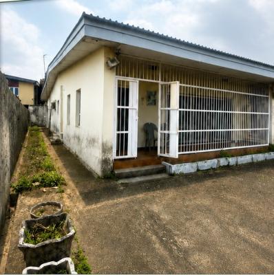 3 Bedroom Detached Bungalow, Off Adeniran Ogunsanya Street, Surulere, Lagos, Detached Bungalow for Rent