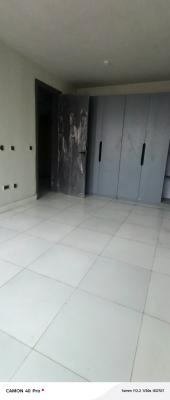Shop Space Available, Off Admiralty Way, Lekki Phase 1, Lekki, Lagos, Shop for Rent