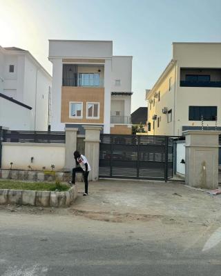 Fully Furnished and Detached 4 Bedroom Duplex with 2 Bedroom Bq, Guzape District, Abuja, Detached Duplex for Sale