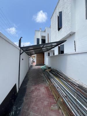 5 Bedrooms Fully Detached Duplex in an Estate in Chevron, Chevron, Lekki, Lagos, Detached Duplex for Sale