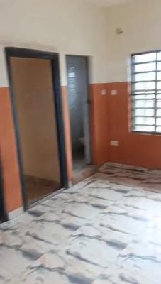2 Bedroom Flat Apartment, Adekunle, Yaba, Lagos, Flat / Apartment for Rent