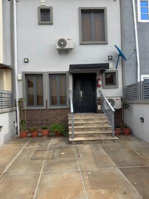 Fully Furnished 3 Bedroom Terrace Apartment, 8 Jn Yisa Doko. Naf Valley Estate., Asokoro District, Abuja, Flat / Apartment for Rent