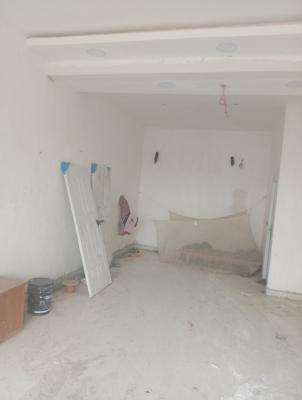 40 SQM Office Space Within a Service Complex