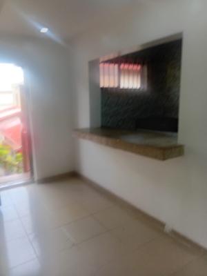 Well Maintained Spacious Pacious 1 Bedroom Apartment, Off Admiralty Road, Lekki Phase1, Lekki Phase 1, Lekki, Lagos, Mini Flat (room and Parlour) for Rent
