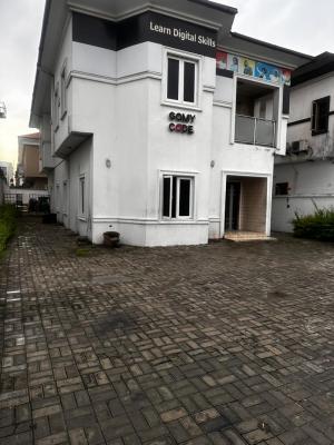 5 Bedroom Fully Detached with 2 Bq, Lekki Phase 1, Lekki, Lagos, Commercial Property for Rent