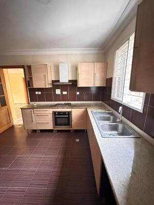Spacious 3 Bedroom + Pool & Gym + Bq Available, Off Admiralty Way, Lekki Phase 1, Lekki, Lagos, Flat / Apartment for Rent