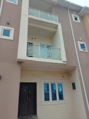 Clean Fairly Used 4 Bedroom Duplex +bq, Main, Guzape District, Abuja, Terraced Duplex for Sale