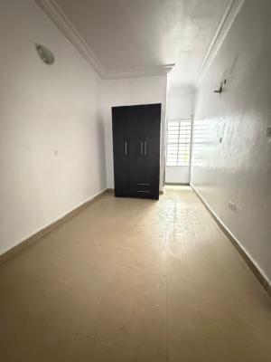 Single Room Upstairs Available, Cluster 1 Lekki County, Lekki, Lagos, Self Contain (single Rooms) for Rent