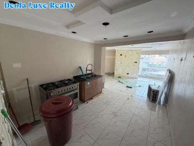 Spacious Commercial Space Directly Facing a High-traffic Road, Fola Osibo, Lekki Phase 1, Lekki, Lagos, Shop for Rent