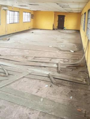 Nice and Well Maintained 240sqm Open Plan Office / Church Space, Matori Mushin Lagos, Ladipo, Mushin, Lagos, Office Space for Rent
