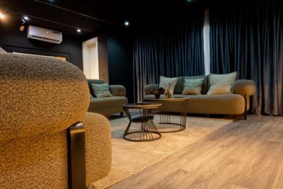 Luxury 3bedroom with Baththub, Snooker and Pool, Thompson Avenue Ikoyi, Old Ikoyi, Ikoyi, Lagos, Flat / Apartment Short Let