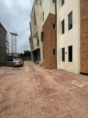 Luxury 3bedroom Block of Flats in a Serene Environment, Jahi By Living Faith Church, Jahi, Abuja, Flat / Apartment for Rent