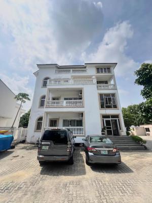 Spacious Waterfront 3 Bedroom Apartment with Boys Quarters and Pool, Lekki Phase1, Lekki, Lagos, Flat / Apartment for Rent