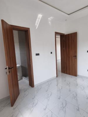 Excellent 2 Bedroom Apartment, Peninsula Scheme 2, Abraham Adesanya, Lekki Phase 2, Lekki, Lagos, Flat / Apartment for Rent