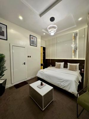 Cozy Studio Apartment with Swimming Pool, Oluyole Estate, Ibadan, Oyo, Self Contain (single Rooms) Short Let