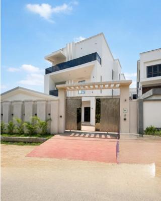 7 Bedroom Fully Detached Duplex with 2 Bqs, Ikeja Gra, Ikeja, Lagos, Detached Duplex for Sale