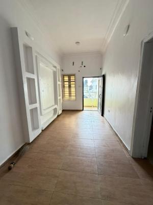 Lovely Mini-flat, Ikota, Lekki, Lagos, Mini Flat (room and Parlour) for Rent